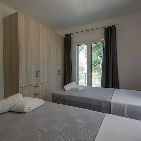 Anima Horizon - Thalassa Eleofito